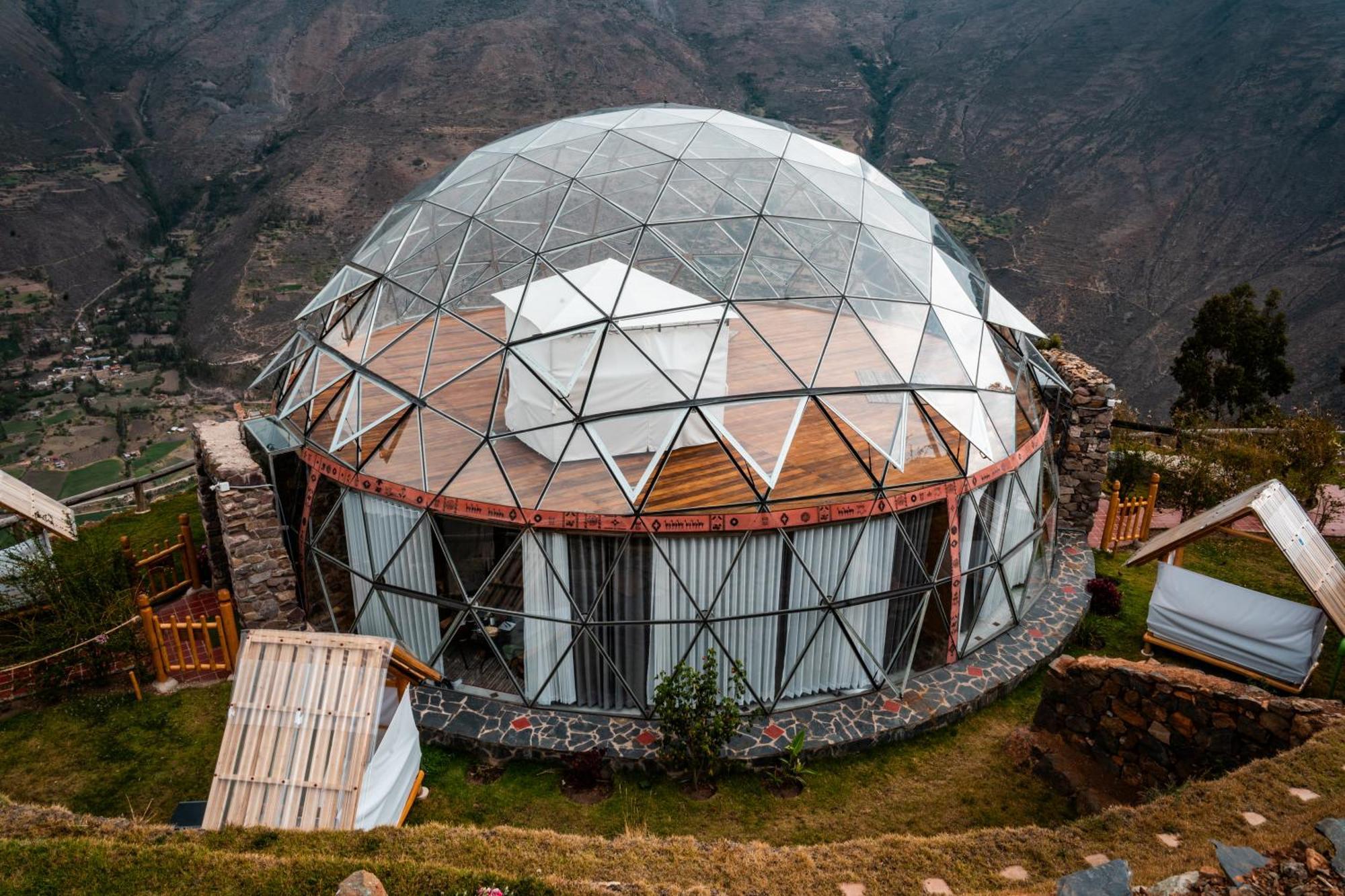 Отель Stardome Spiritual Experience Оллантайтамбо Экстерьер фото